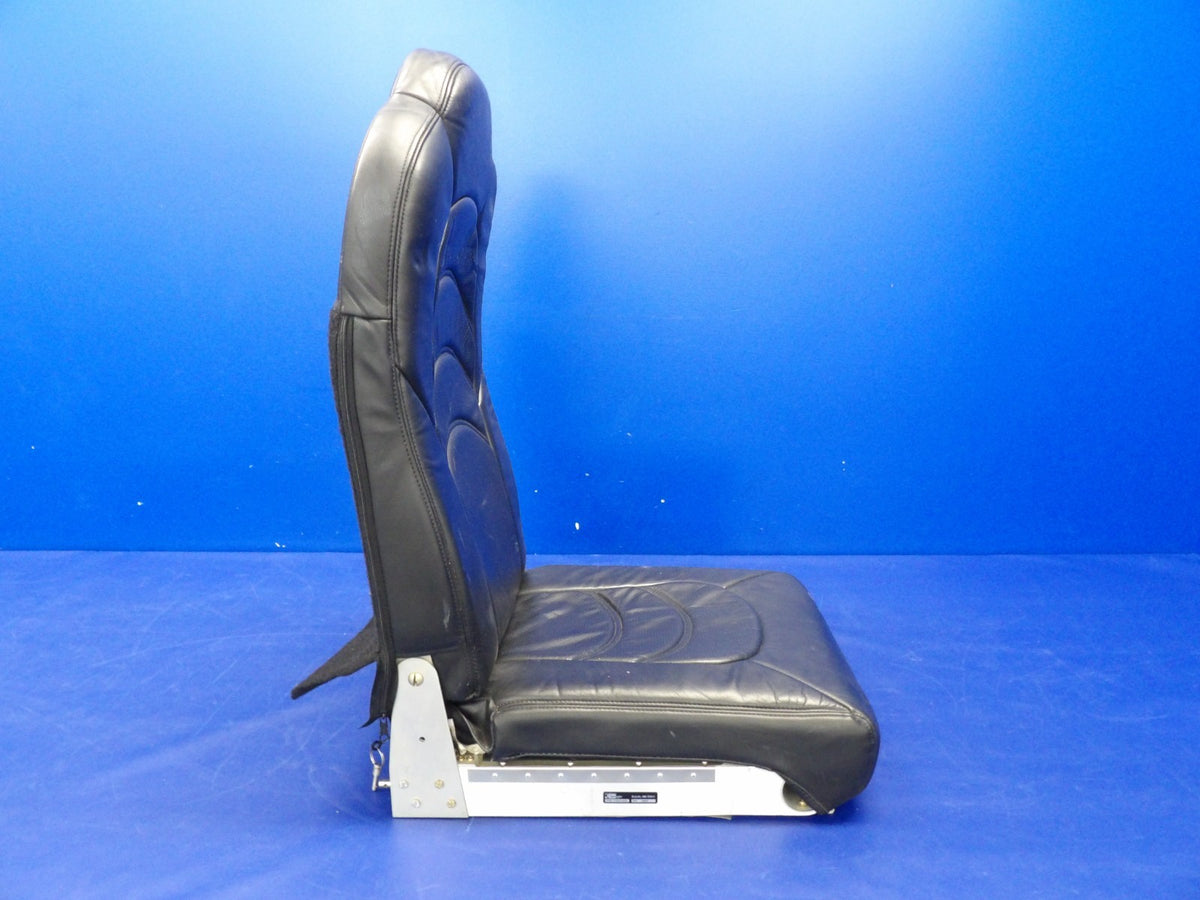 Cirrus SR22 Rear LH Passenger Seat P/N 11933-003 (0926-1229)13