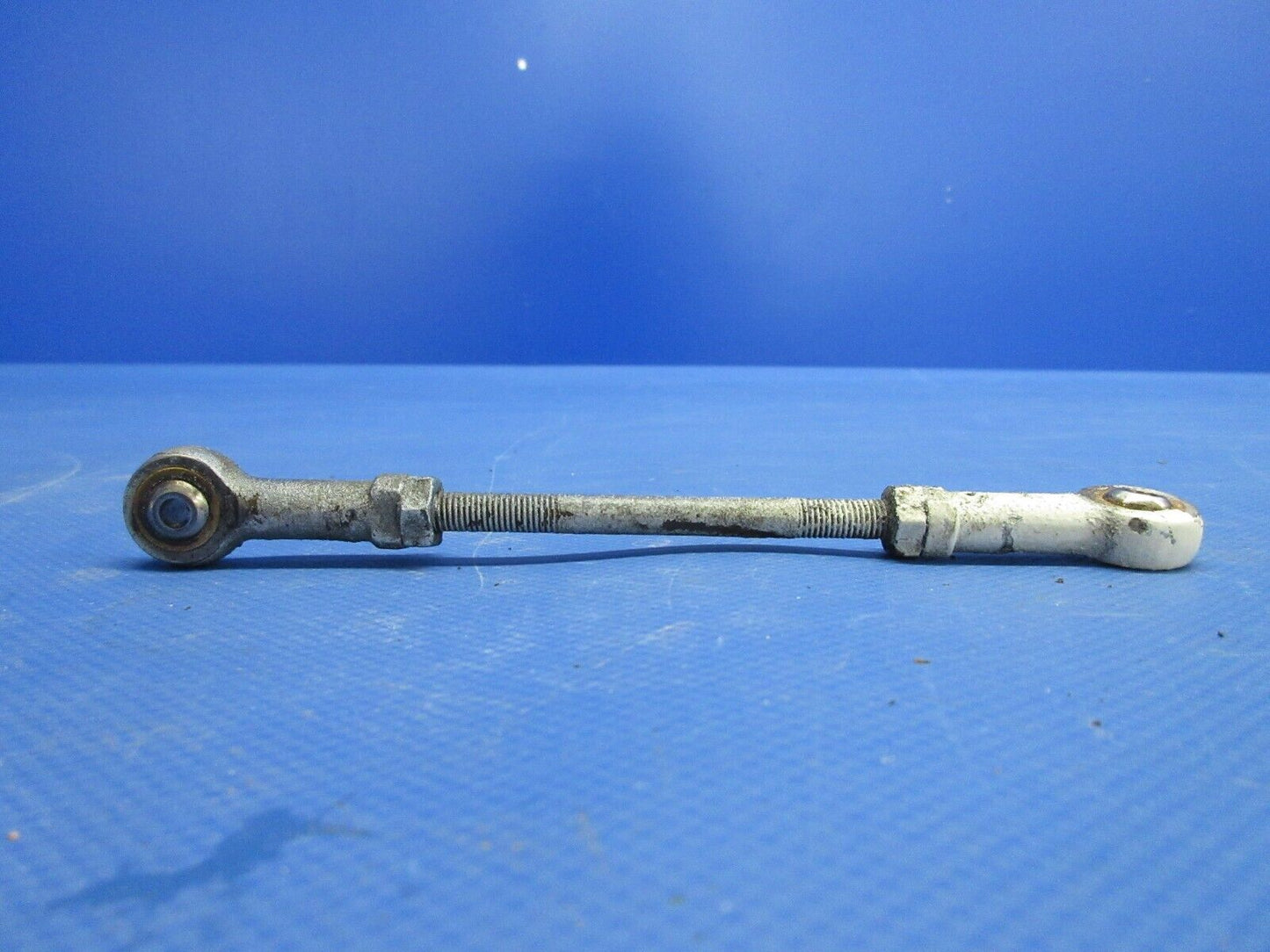 Piper PA-23-250 Aztec Nose Gear Actuating Rod Assy P/N 17696-00 (0624-817)