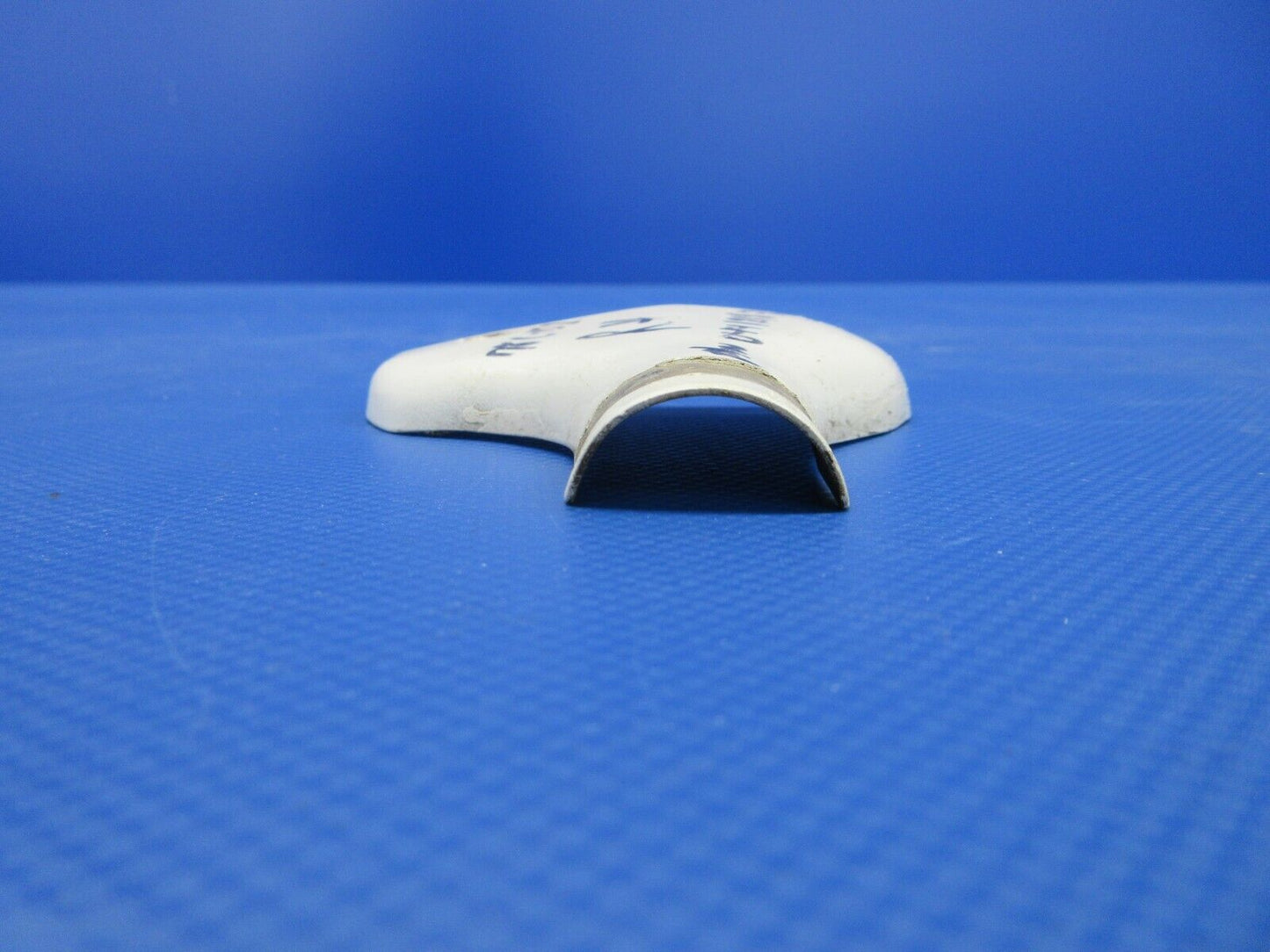 Cessna 152 Main Gear Lower Fairing Cover RH P/N 0441218-2 (0324-642)