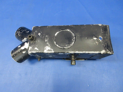 Piper PA-23-250 Aztec Carburetor Air Box Assy RH Engine P/N 16463-09 (0924-1251)