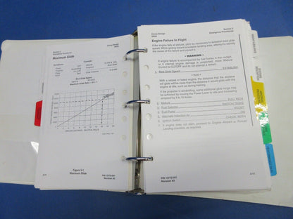 Cirrus SR22 Pilots Operating Handbook P/N 13772-001 (0624-1241)