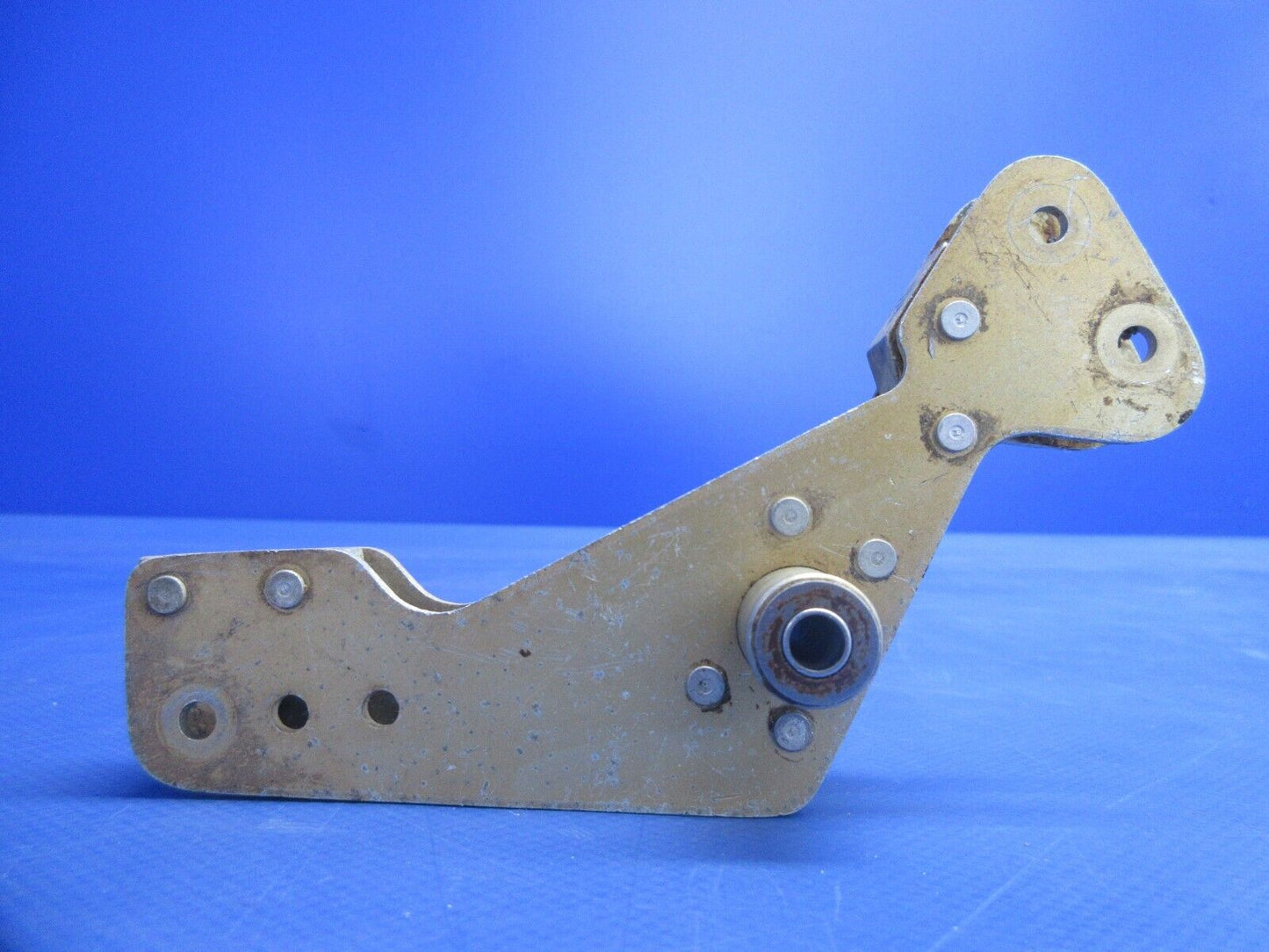 Mooney M20 / M20C Aileron Bellcrank P/N 730023-1 (1024-801)