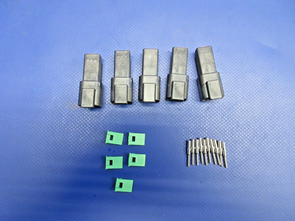 Cirrus Tanis Harness Plastic Socket P/N TCP2598 LOT OF 5 NOS (0326-993)1
