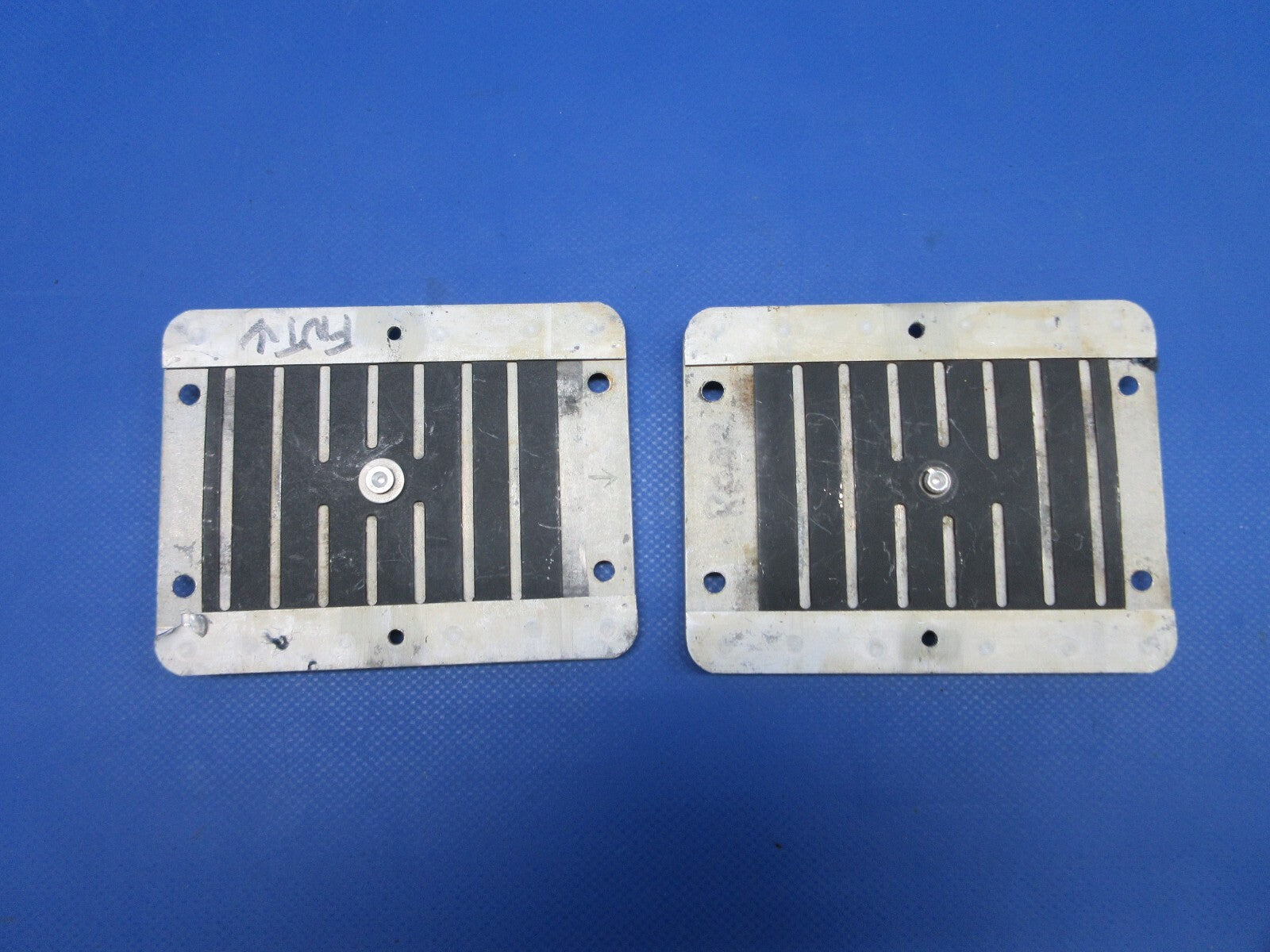 Piper PA-23-250 Aztec Air Outlet Grill Assy P/N 18798-00 LOT OF 2 (0624-836)6