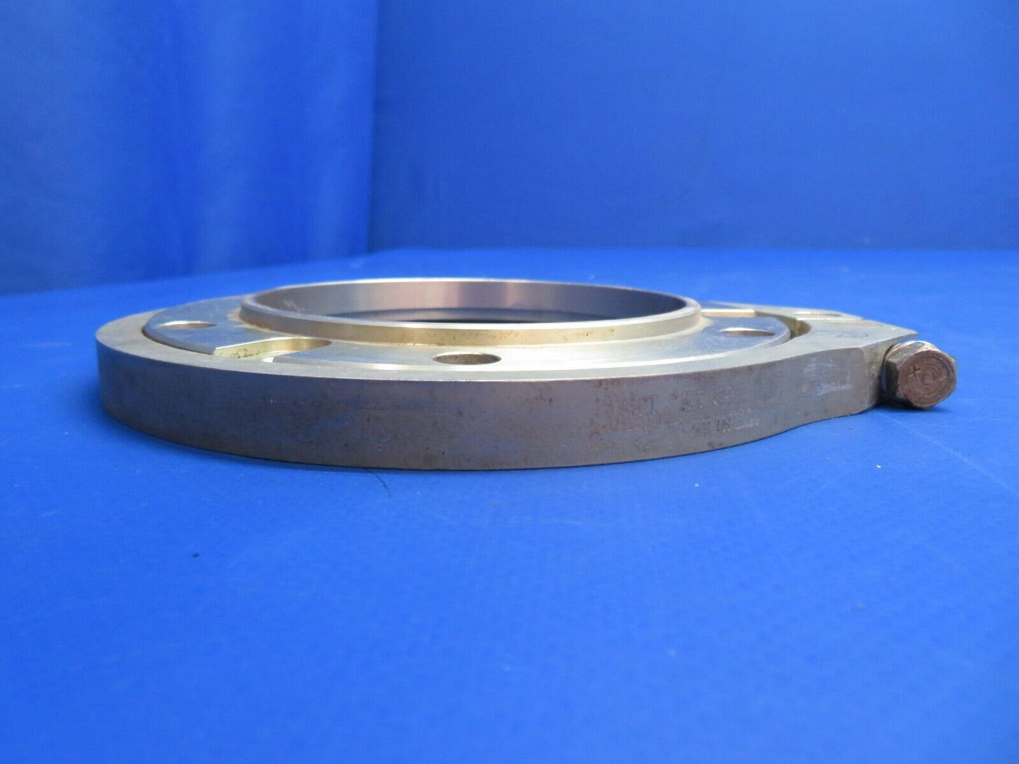 Mounting Clamp P/N 1590010-1 Repairable FOR PARTS (0323-664)