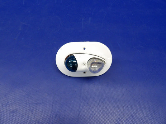 Piper Cheyenne Whelen RH Nav Light 24V w Strobe + Shield P/N W1285PG (0626-1517)0