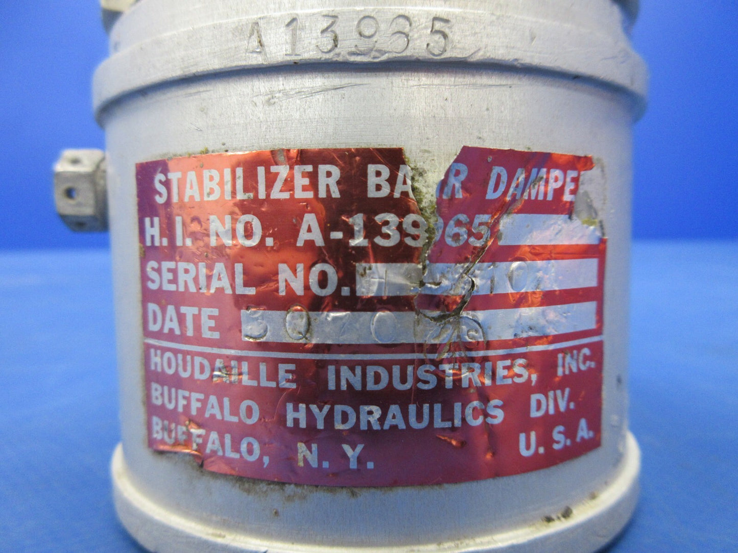 Bell 47J-2 Helicopter Stabilizer Bar Dampener P/N A-13965 (1124-1368)4