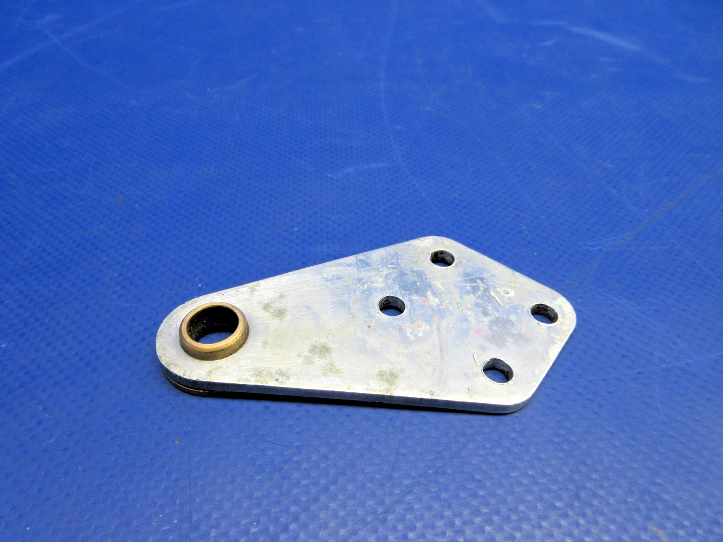 Beech F35 Bonanza Landing Gear Actuator Upper Support P/N 35-810132 (0726-820)2