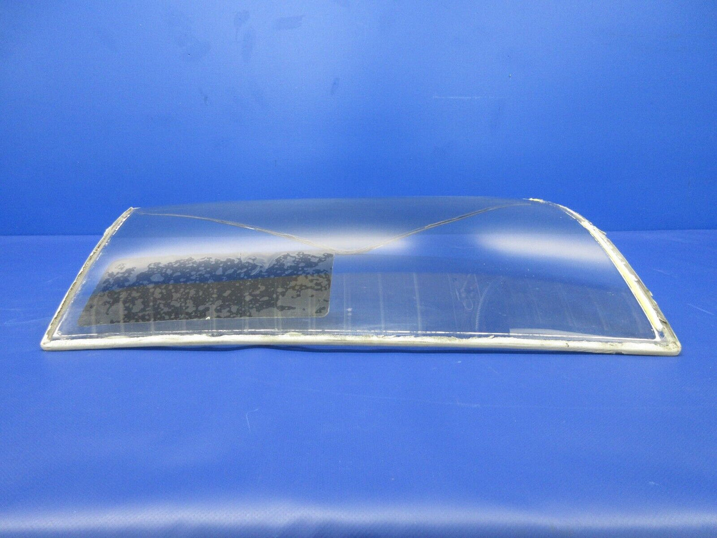 1996 Piper PA-28-181 Archer III LH Windshield P/N 84290-12 (1224-2018)