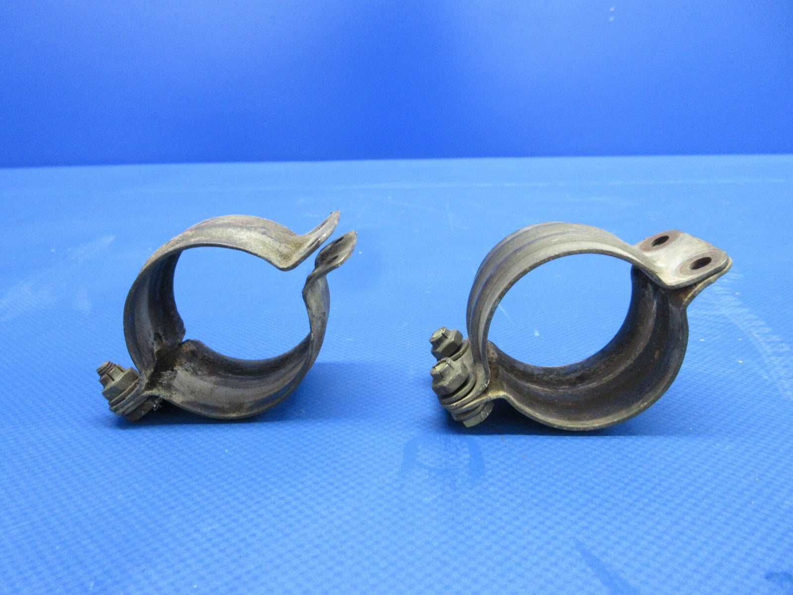 Cessna 172 Exhaust Riser w/ Clamps P/N 0450338-14 LOT OF 2 (0124-1430)2