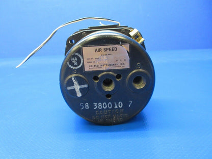 United Instruments Beech Airspeed Indicator P/N 8030-63L WARRANTY (1224-1229)