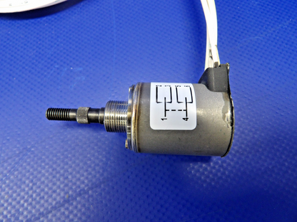Beech Beechjet 400 Honeywell Main Gear Safety Switch P/N 41HE1-6 NOS (0426-1277)10