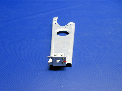 Beech D95A Travel Air RH Engine Controls Bracket P/N 95-940000-47 (0326-917)7