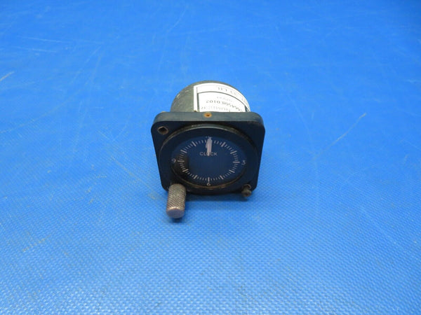 Cessna 172 / 172P Electric Clock P/N C664508-0102 TESTED (1024-106)