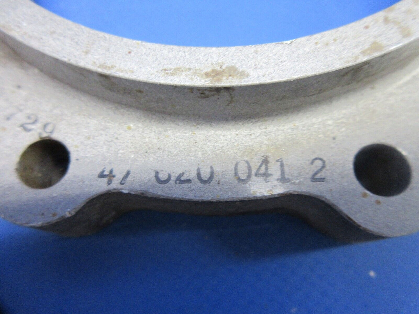 Bell 47J-2 Helicopter Transmission Cap P/N 47-620-041-2 (1124-923)