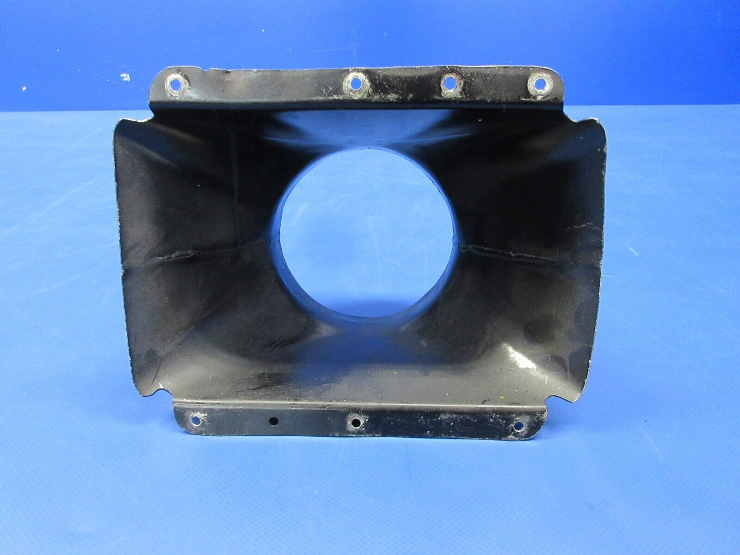 Piper Navajo Lycoming IO-540 Oil Cooler Duct Assy P/N 52779-00 (0824-2083)