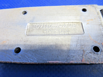 Cessna 150 / 152 RH Upper Cabin Door Hinge P/N 0413426-4, 0711037-498 (0926-875)4