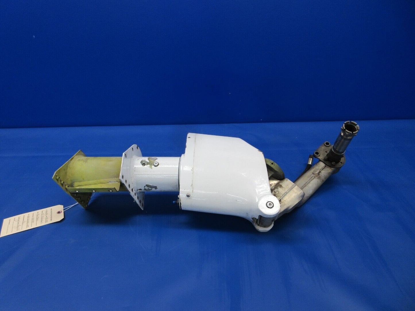Beech 19A Musketeer Main Landing Gear Assy LH P/N 169-810000-659 (0424-652)