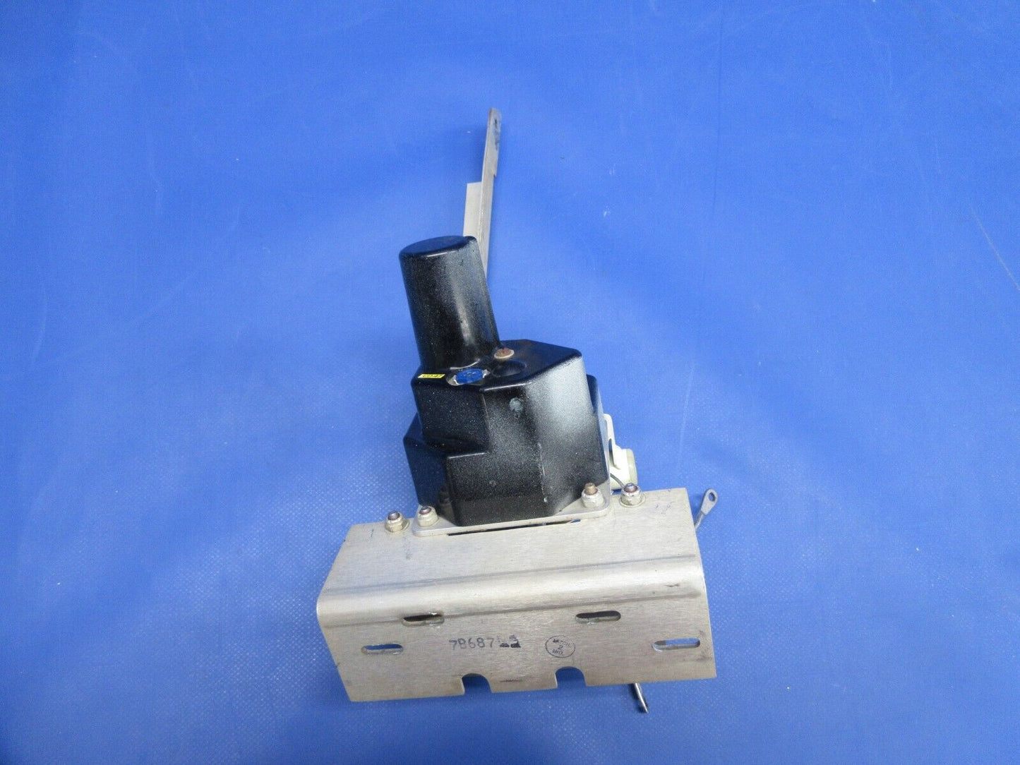 Bellanca 17-31A EDO-Aire Mitchell Roll Servo & Brackets 1C363-1-233R (0924-821)