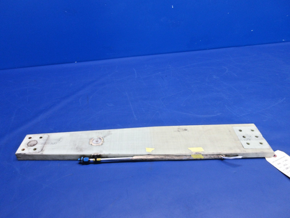 Cirrus SR22 Main Gear Strut w/Brake Line 13888-003, 1388-002, 1388-001(0926-823)2