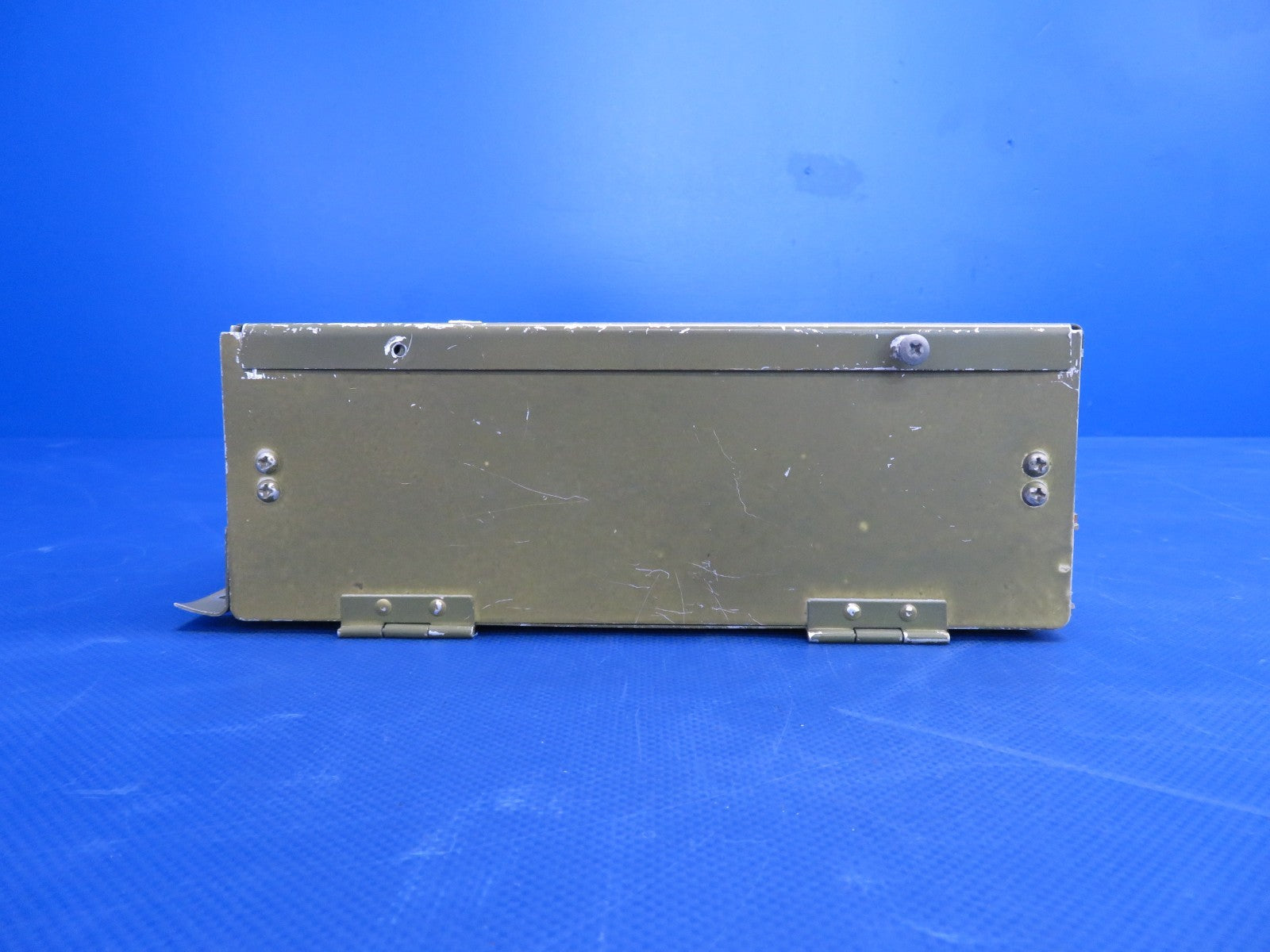 Cessna 421 Terminal Box P/N 353-19-10-386 (0726-457)1