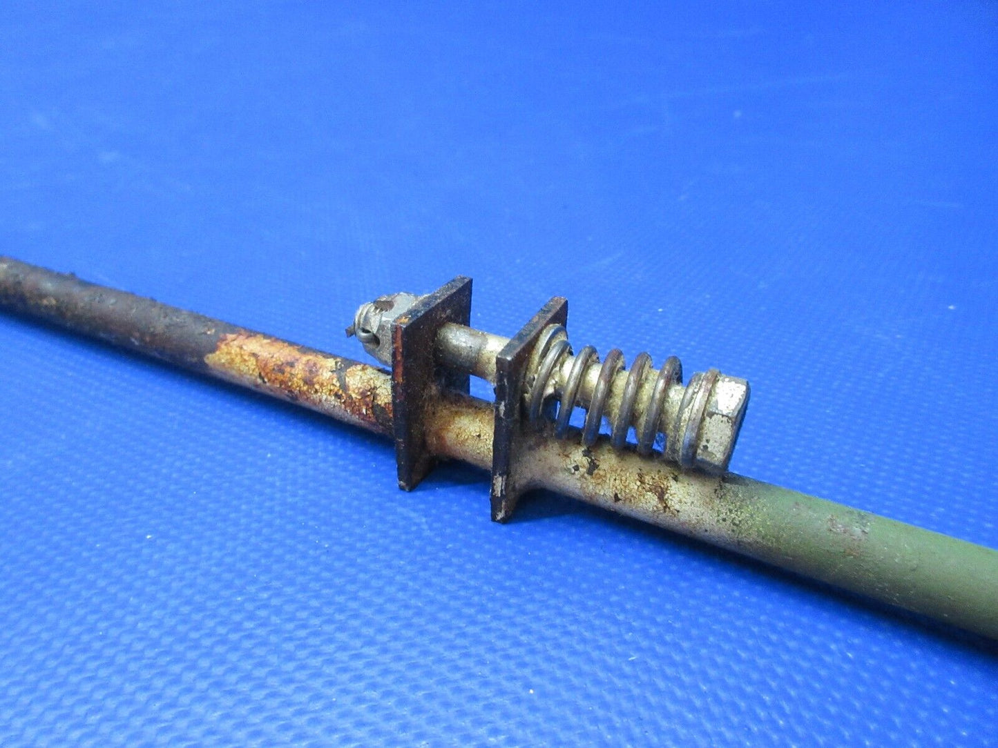 Piper PA-28-181 Archer Cabin Door Latch Tube Assy P/N 79515-06 (0924-1444)