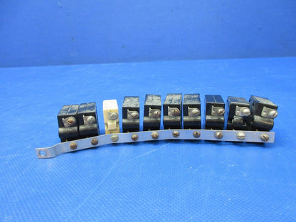 Cessna Wood Electric Circuit Breakers P/N 1600-041-01008 LOT OF 18 (0924-1367)