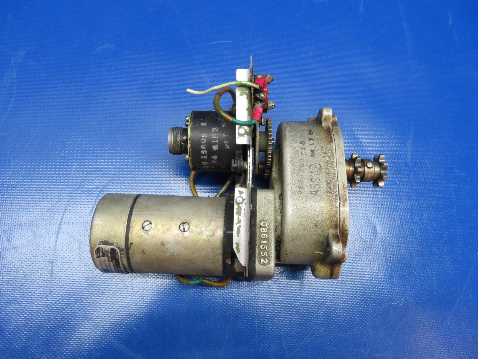 Cessna 310 GE Flap Motor & Transmission 24V P/N 0861505-10, 0813603-2 (1119-337)13