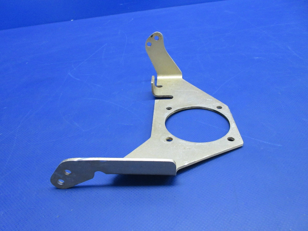 Beech C23 Sundowner Carburetor Air Box Bracket (0526-886)5