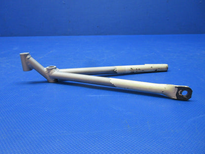 Cessna 177RG Cardinal Support Main Gear Actuator LH P/N 2041014-1 (0818-58)4
