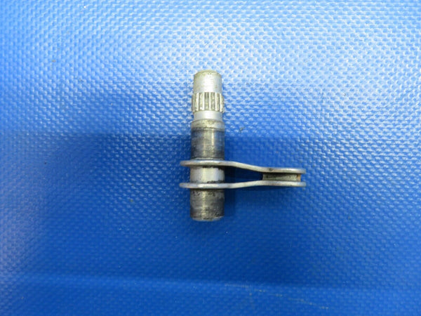 Cessna 182 LH Cabin Door Latch Shaft P/N 1217050-3 (0724-1845)