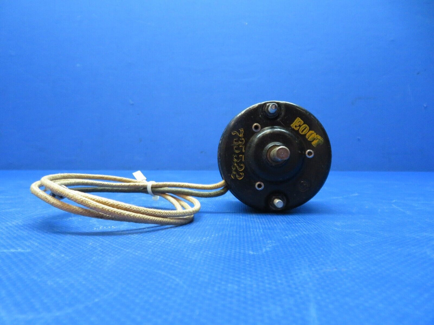 Stewart Warner Minit-Heat Instant-Heat Motor P/N G735522 NOS TESTED (0424-289)