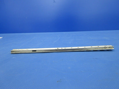 Piper PA-23-250 Aztec Seat Track INBD P/N 17922-05 (0624-851)
