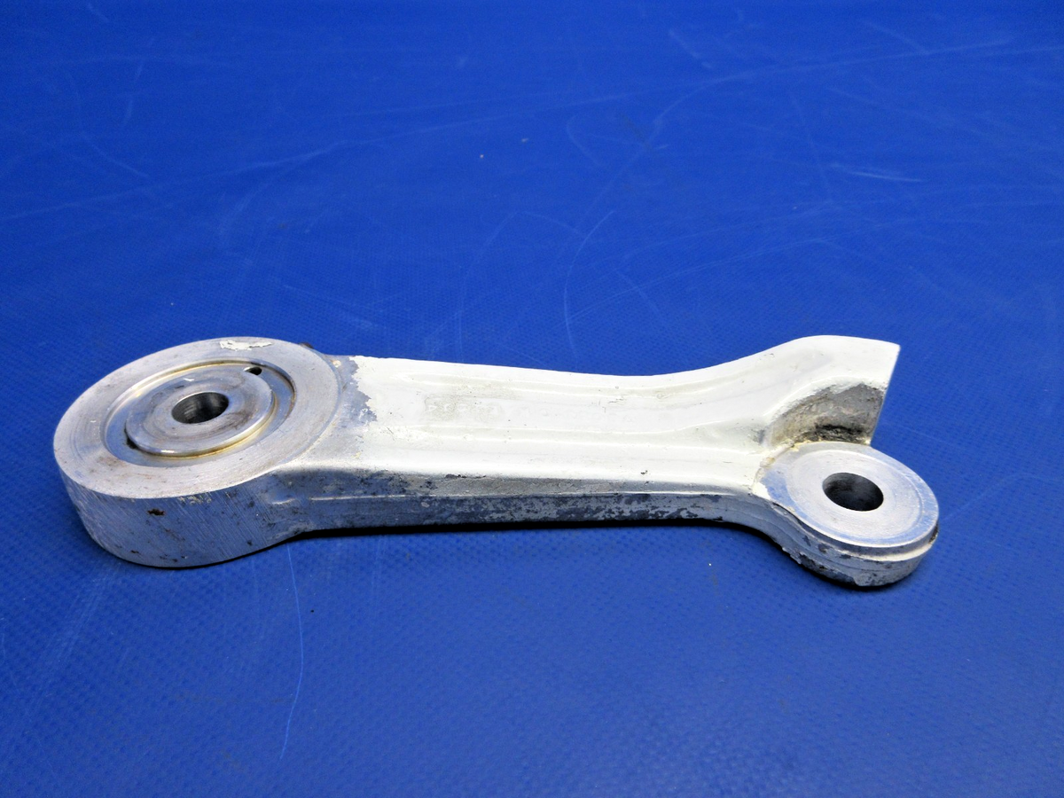 Piper PA-28-235 Cherokee "New Style" Main Gear Torque Link 78033-00 (0926-906)11