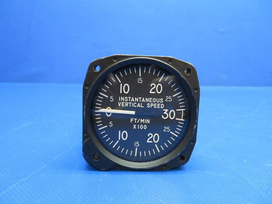 United Instruments Instant Vertical Speed Indicator 8130 WARRANTY (0524-1741)