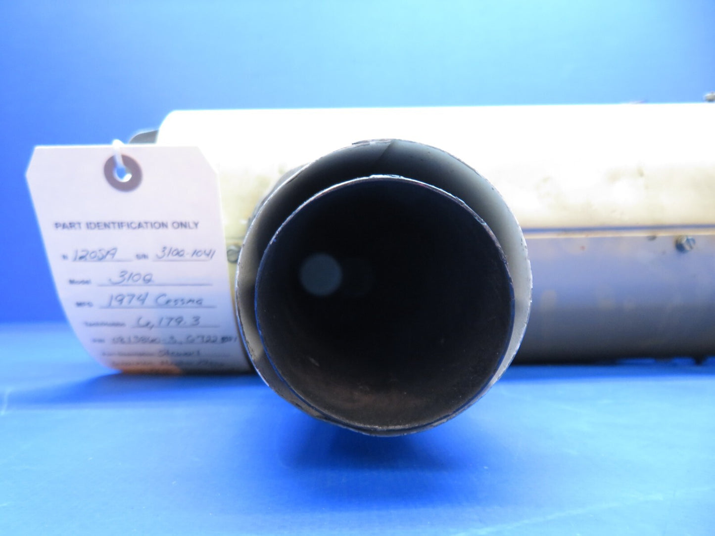 Cessna 310 / 310Q Stewart Warner Heater Assy P/N 0813860-3 CORE (0823-738)12