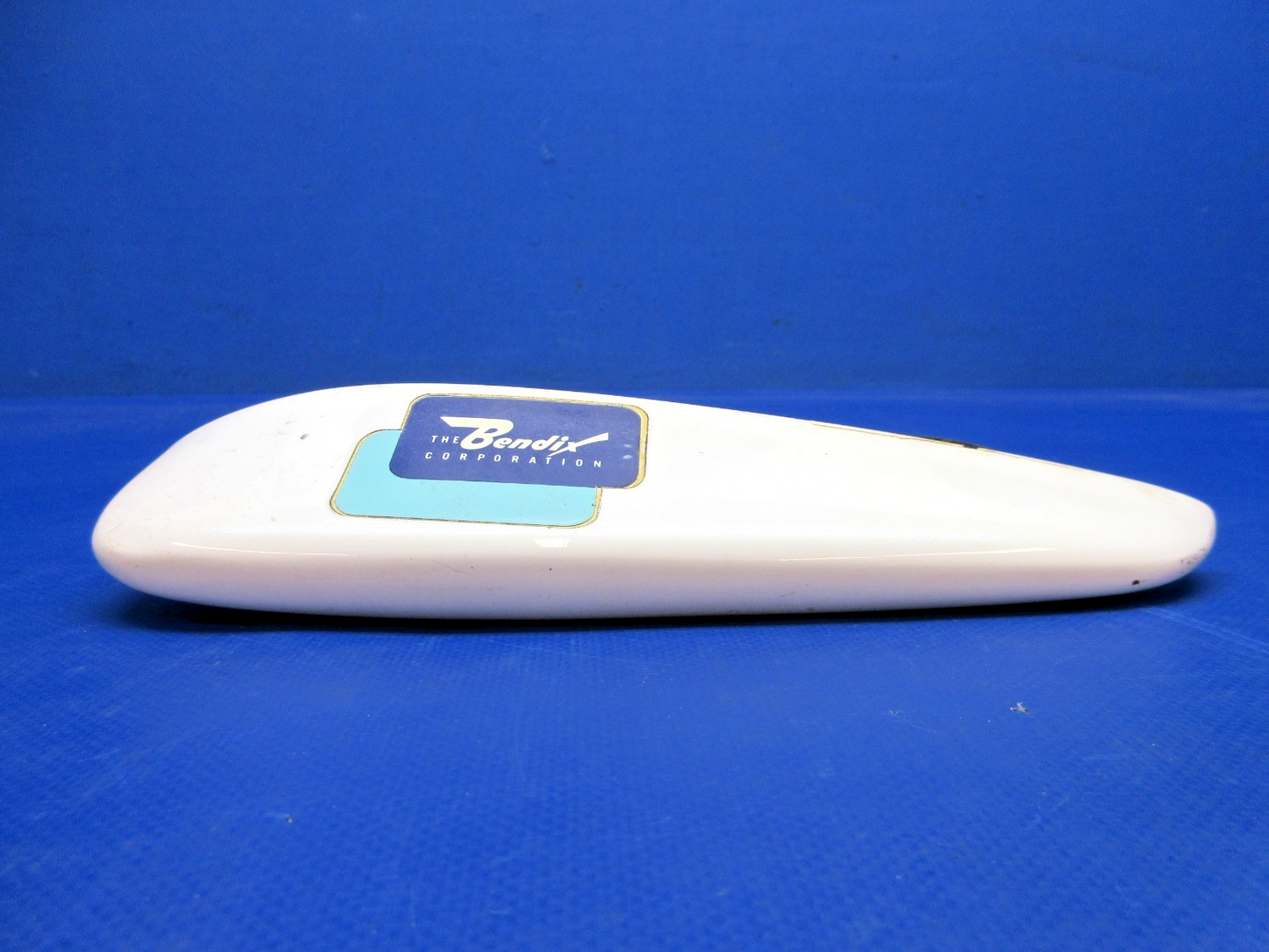 Piper PA-23-250 Aztec Bendix AT908A  Antenna P/N 4002321-0002 (0726-710)7