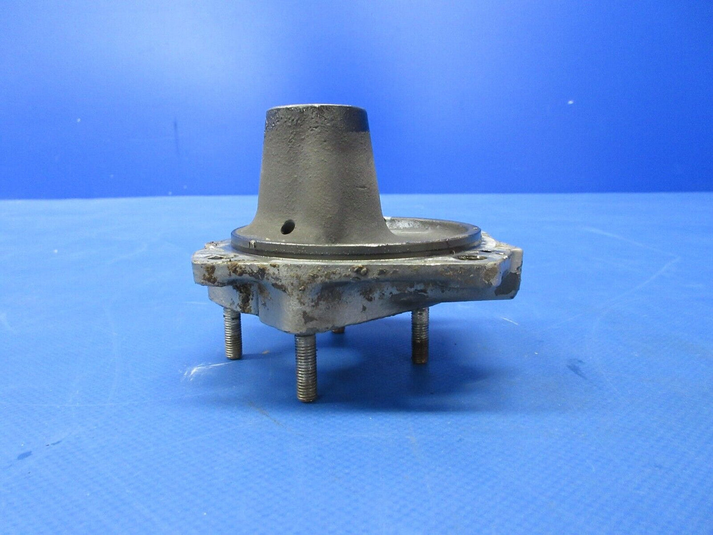 Continental E-225 Right Side Accessory Drive Adapter Assy P/N 50403 (0824-1223)