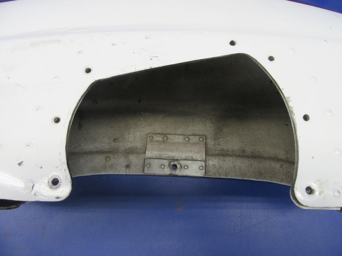 =Cessna 172 / 172G LH  Wheel Pant / Fairing P/N 0741046-201 (0326-15)5