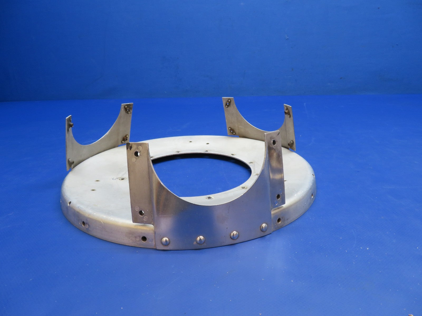 Cessna McCauley Polished 3-Blade Propeller Spinner Bulkhead D-3796 (0326-860)2