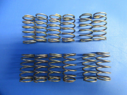 Continental TSIO-360-C Push Rod Housing Spring P/N 632317 LOT OF 12 (0824-817)