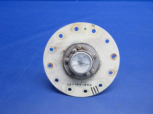 Beech 95-B55 Baron Fuel Quantity Gauge RH P/N 002-920020-11 (0526-720)0