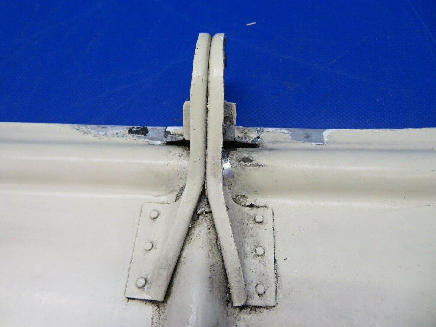 Beech 95-B55 Baron Landing Gear Door LH OTBD P/N 35-815055-68 (0721-740)