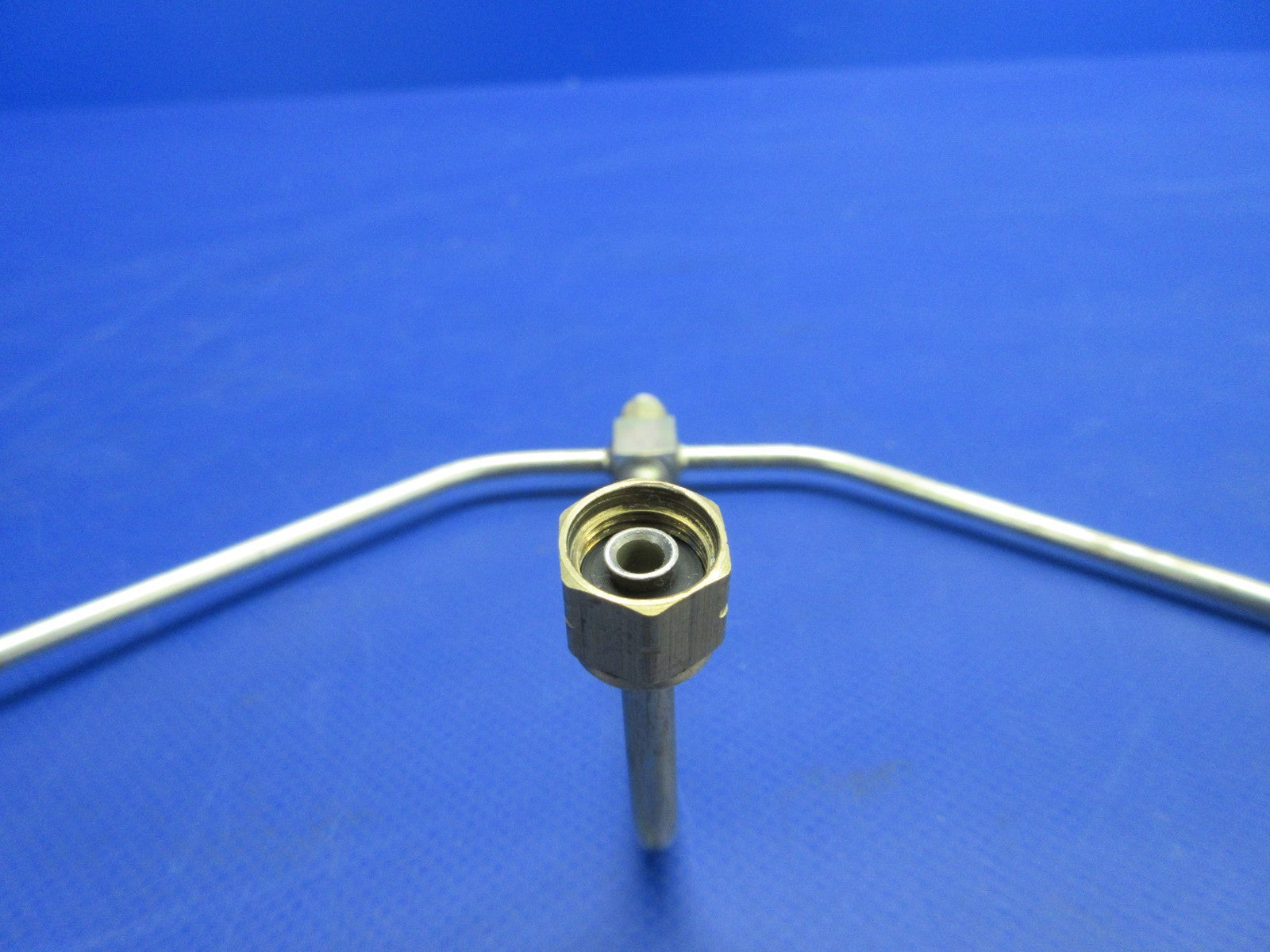 Continental Manifold Drain Tube P/N 642580 NOS (0426-763)6