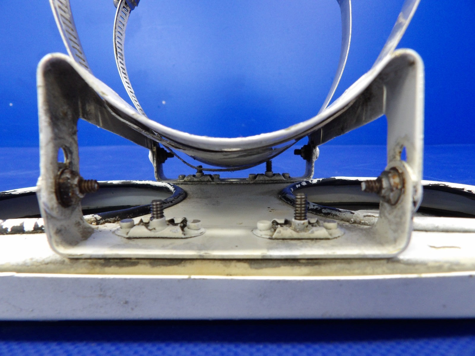 Piper PA-31T1 Cheyenne Landing Light Bracket P/N 43048-00 (0626-1297)6
