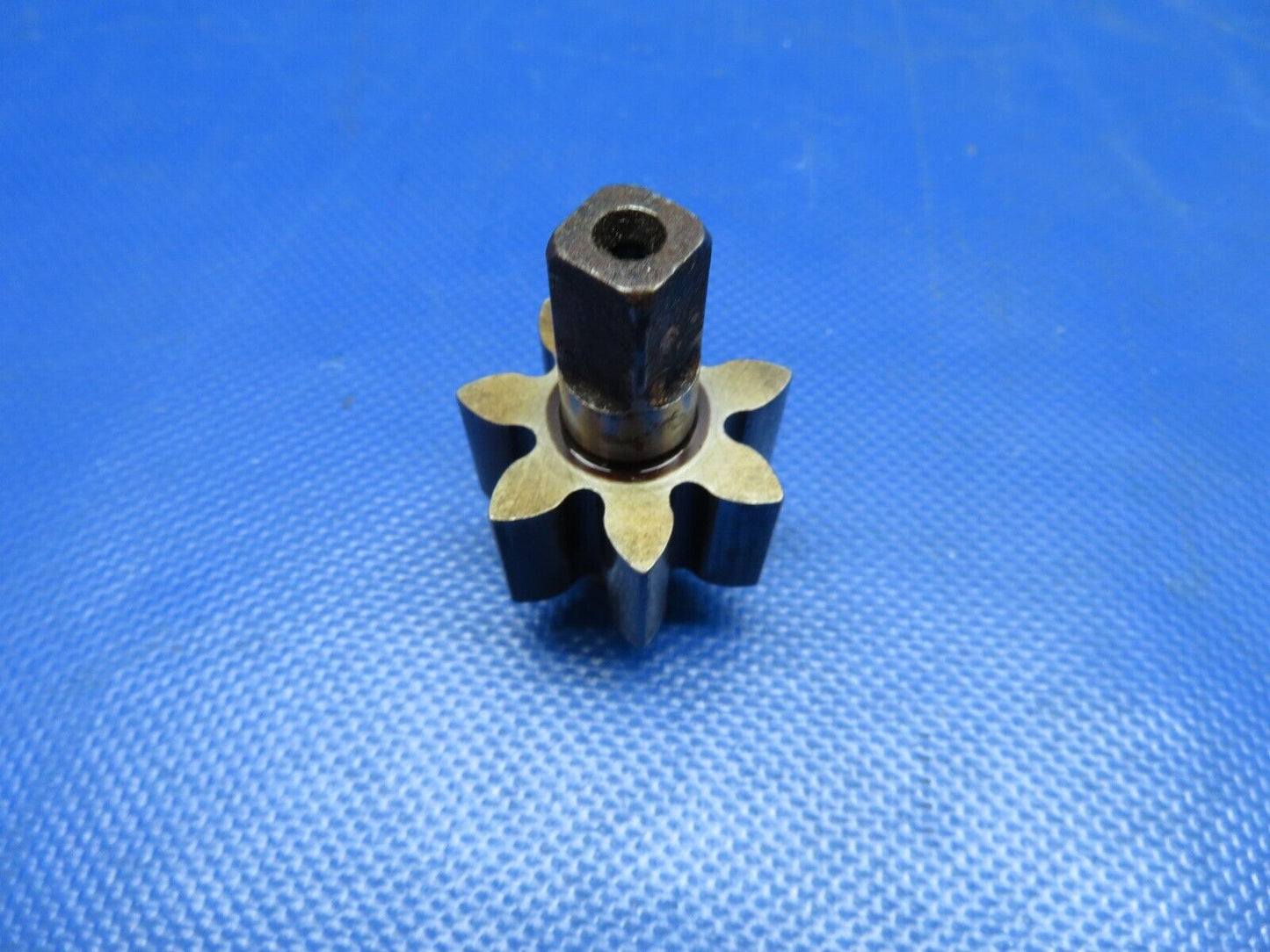 Continental GO-300-A Oil Pump Drive Gears P/N 626088, 626087 (0824-872)
