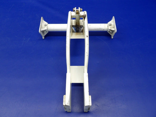Piper Cheyenne Elevator Torque Tube & Balance Weight Arm 51399-011 (0626-1222)0
