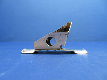 Cessna 310 / 310J Bracket Propeller Control P/N 0852000-41 (0326-1770)3