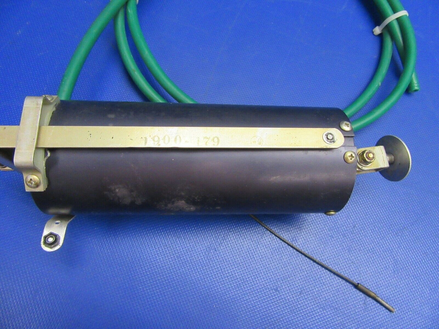 Brittain Industries Autopilot Servos P/N 1901-3-2, 1900-3-0 LOT OF 2 (1021-352)