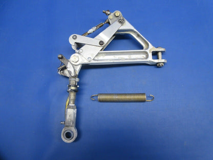 Piper PA-32RT-300T Lance II RH Main Gear Truss Assy P/N 67025-06 (1024-704)